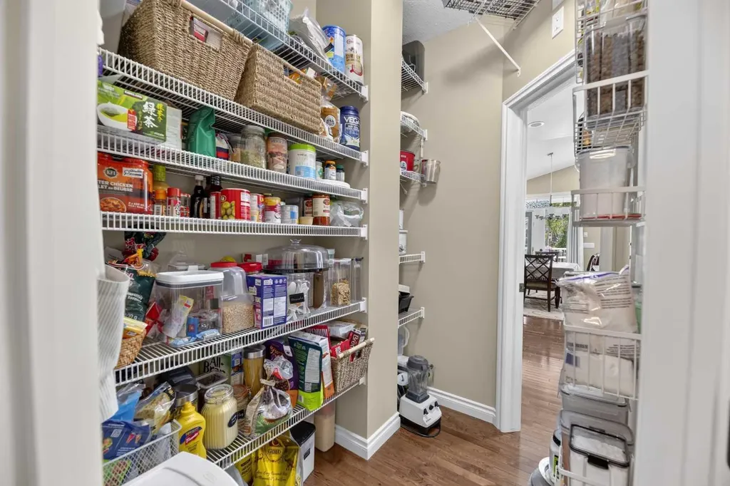 5946 Park Meadows Crescent Olds AB T4H 1Y2