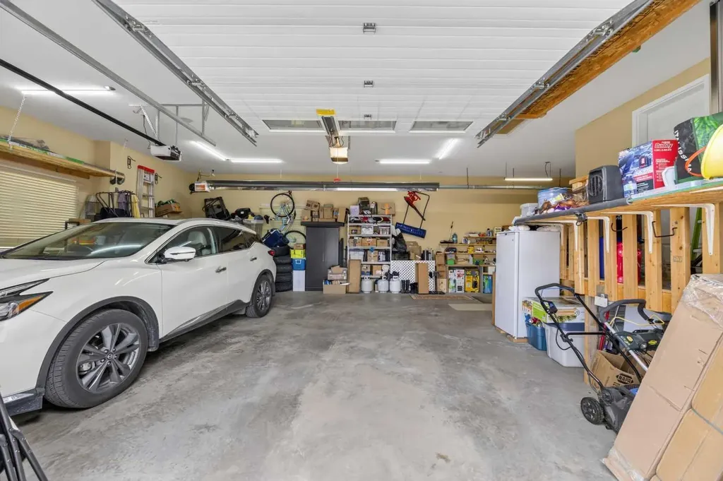 5946 Park Meadows Crescent Olds AB T4H 1Y2