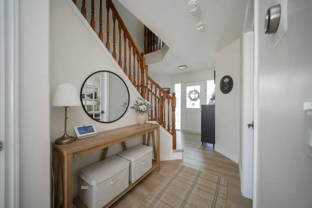 124 Woodpecker Way Fort Mcmurray AB T9K0L4
