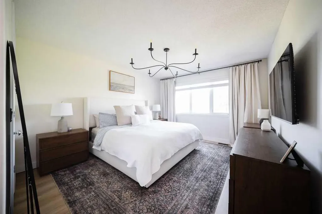 124 Woodpecker Way Fort Mcmurray AB T9K0L4