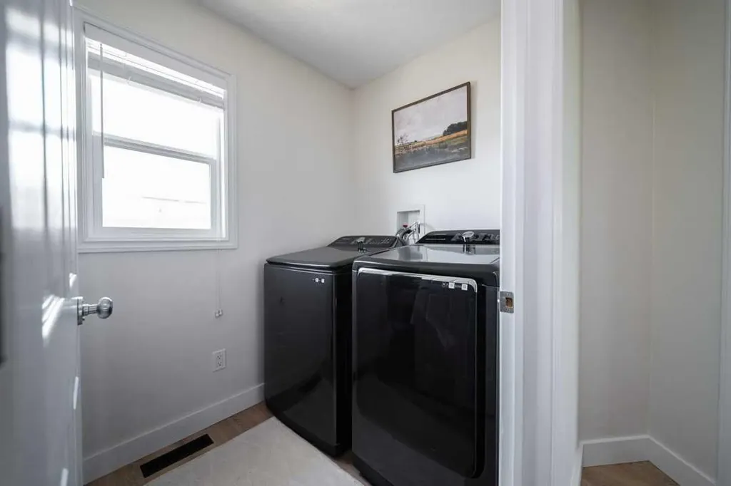 124 Woodpecker Way Fort Mcmurray AB T9K0L4