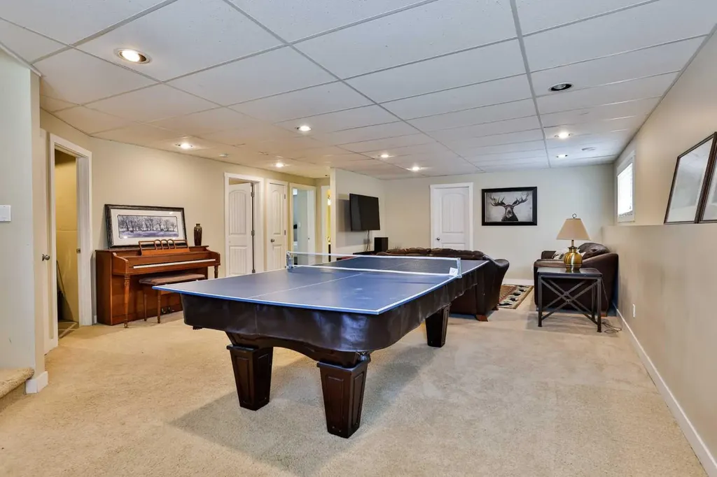 111 Firelight Way W Lethbridge AB T1K 4B2