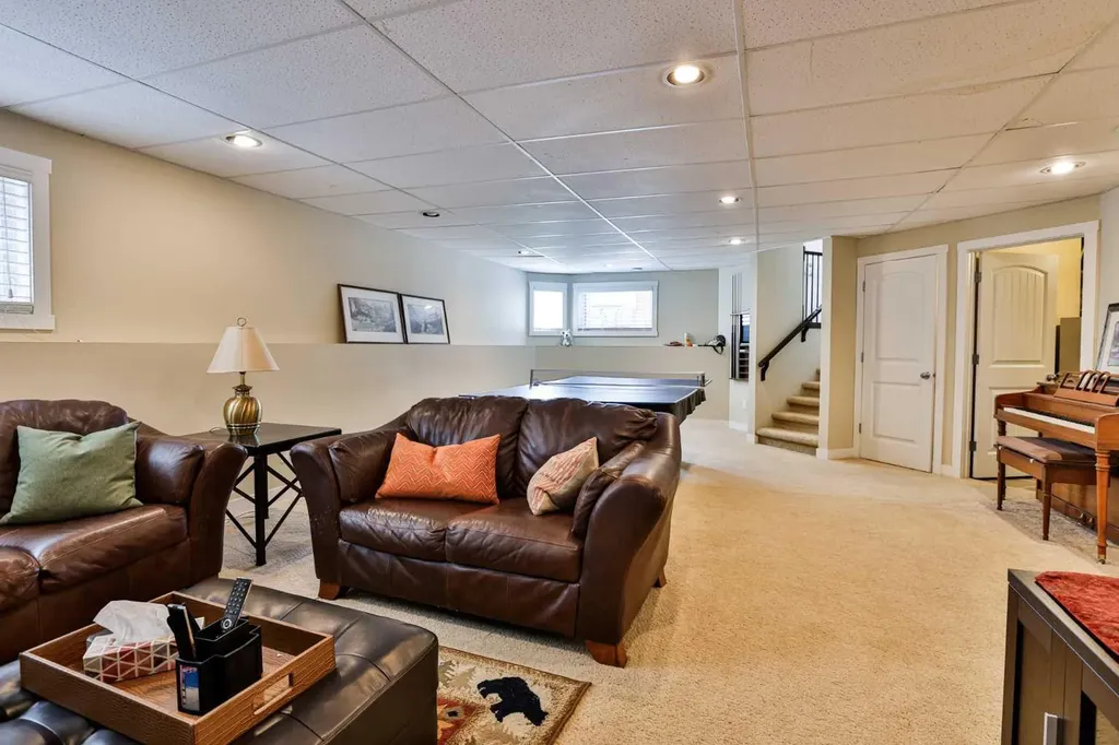 111 Firelight Way W Lethbridge AB T1K 4B2