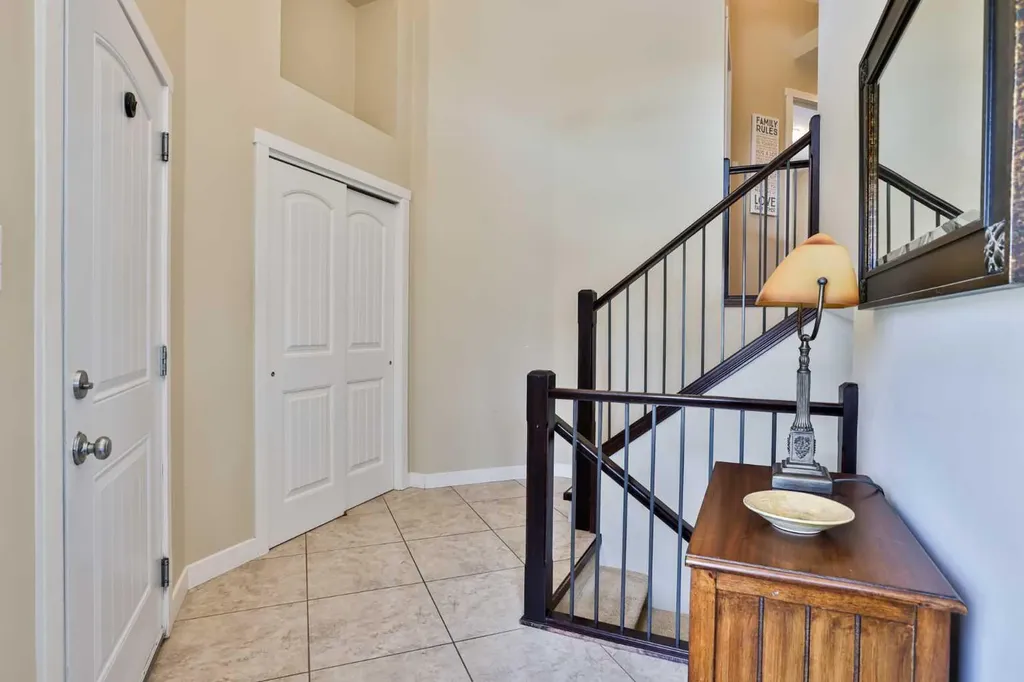 111 Firelight Way W Lethbridge AB T1K 4B2