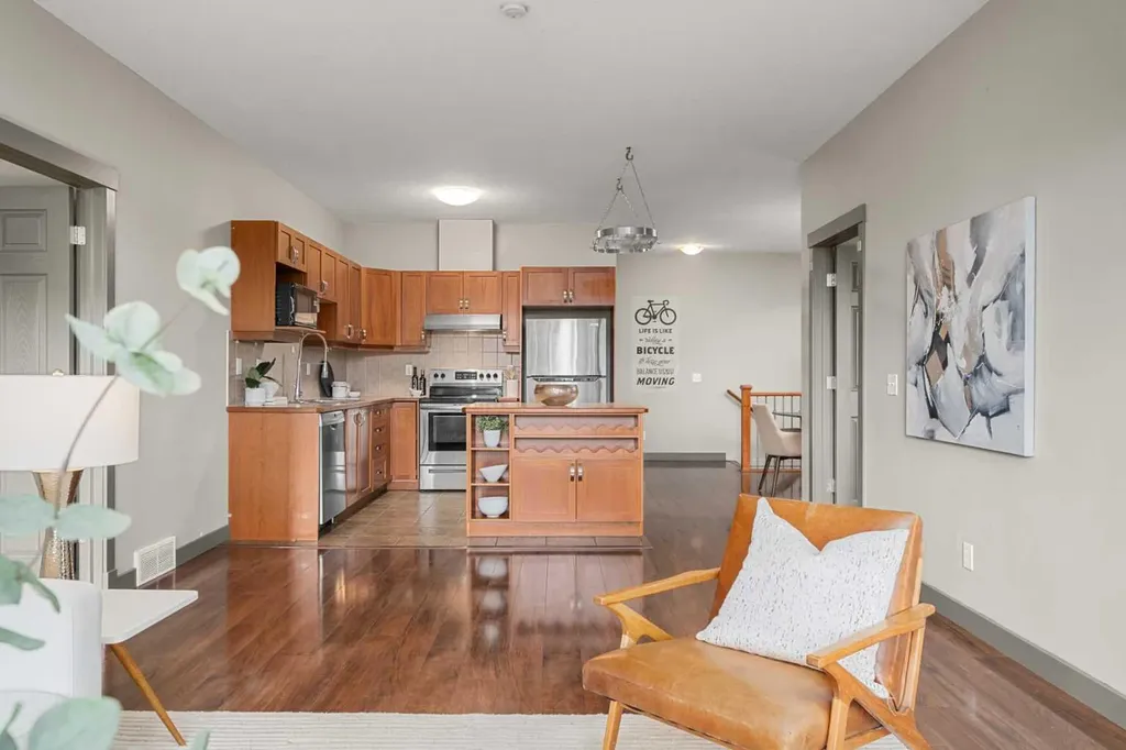 8000 Wentworth Drive SW Calgary AB T3H 5K8