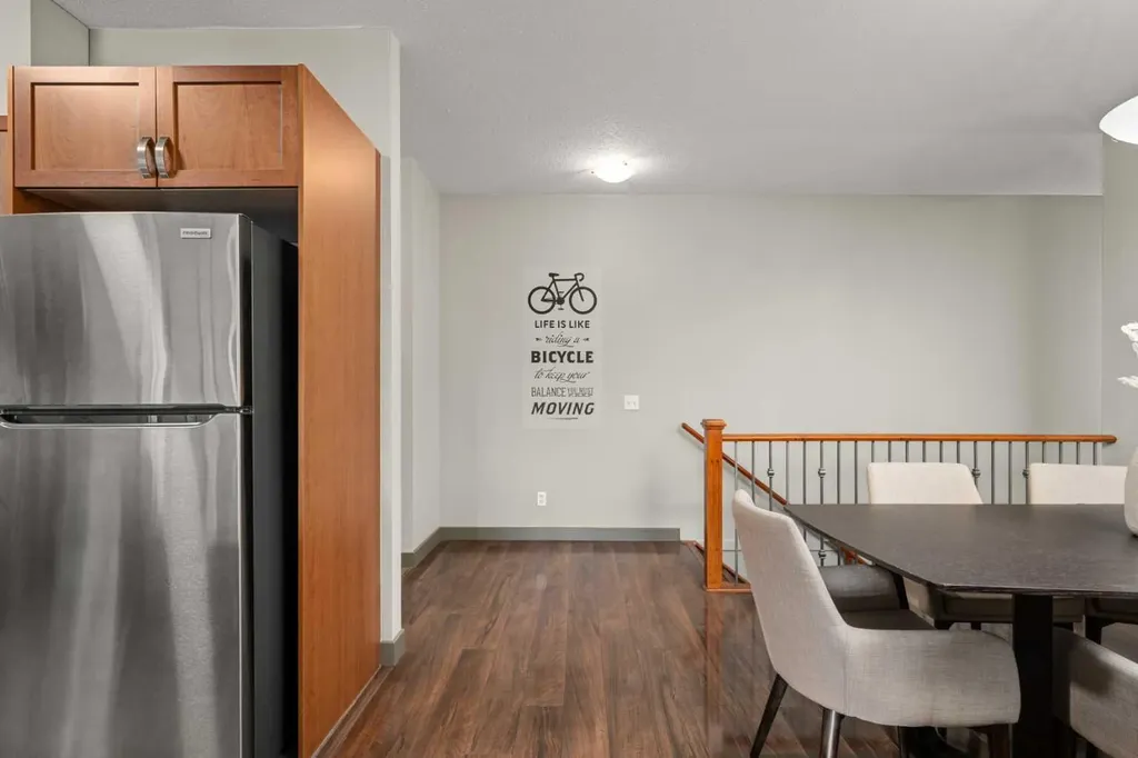 8000 Wentworth Drive SW Calgary AB T3H 5K8