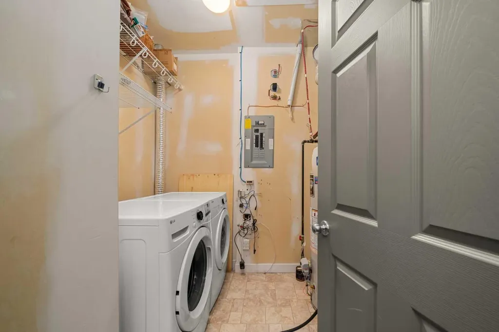 8000 Wentworth Drive SW Calgary AB T3H 5K8