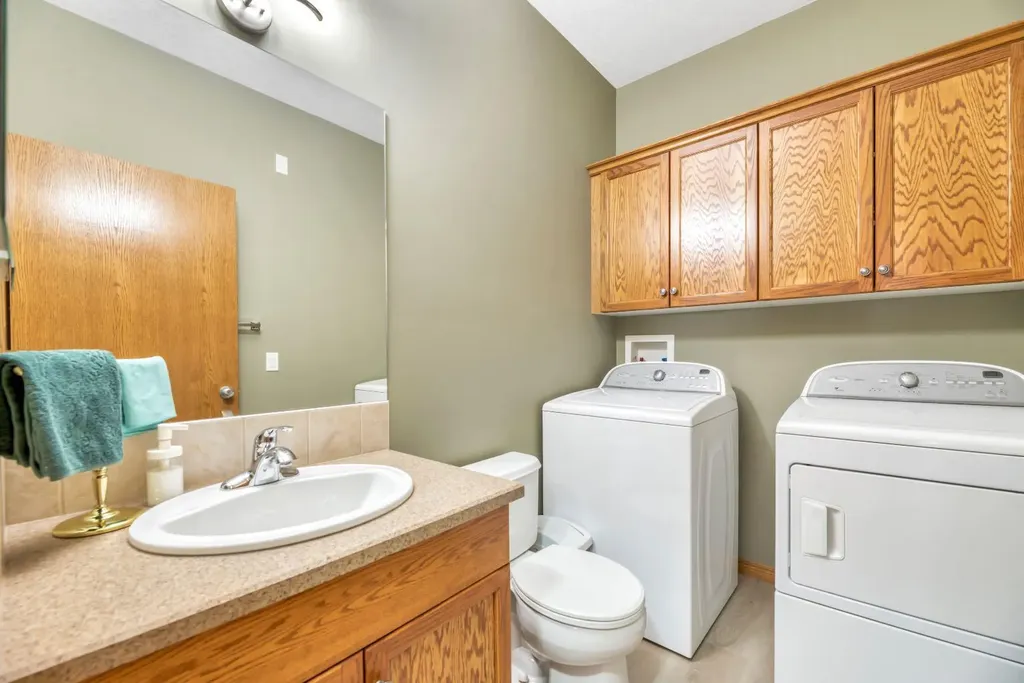 137 Ridgestone Lane Diamond Valley AB t0l0h0
