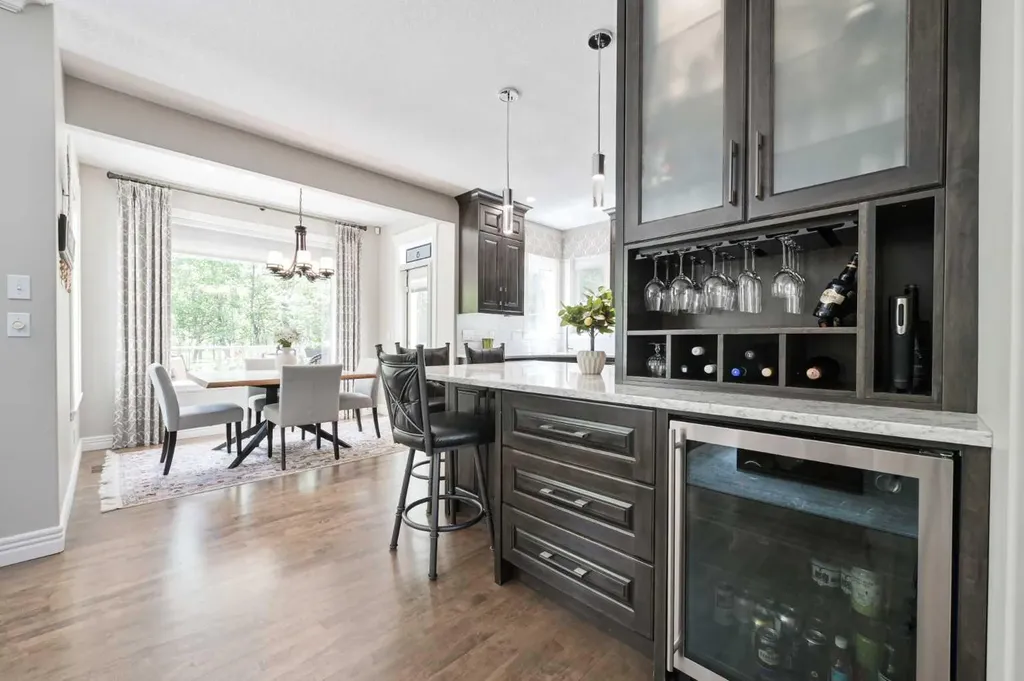 136 Strathlea Place SW Calgary AB T3H 4T6