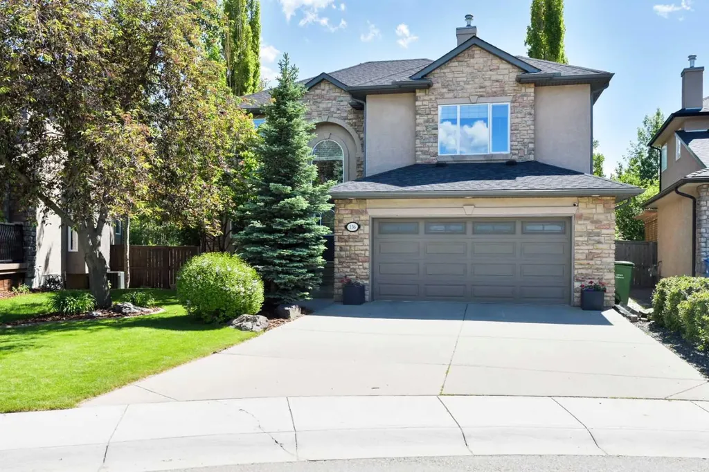 136 Strathlea Place SW Calgary AB T3H 4T6