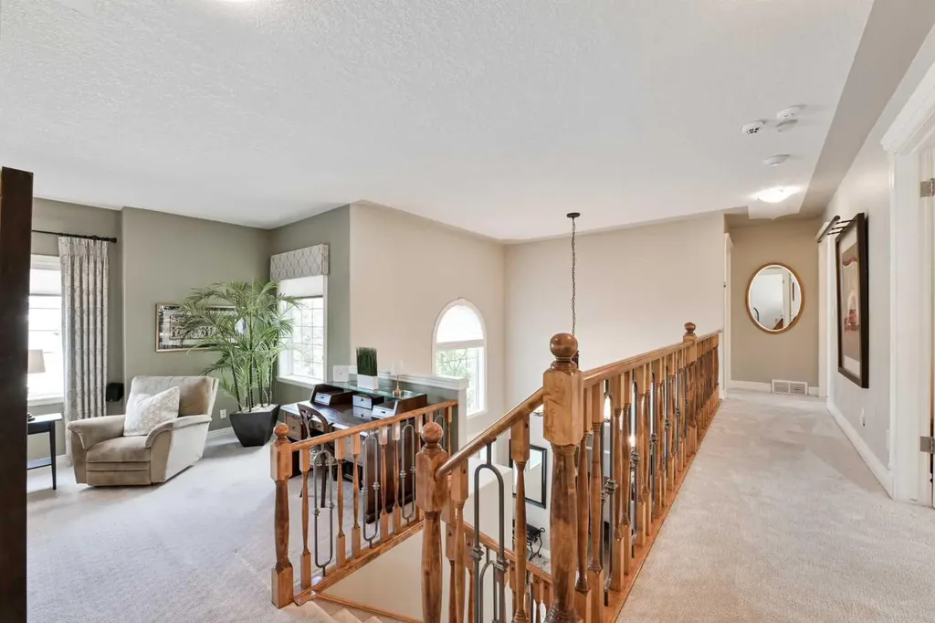 136 Strathlea Place SW Calgary AB T3H 4T6
