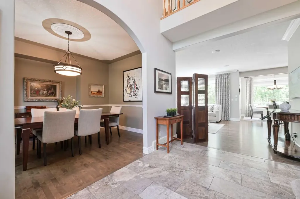 136 Strathlea Place SW Calgary AB T3H 4T6