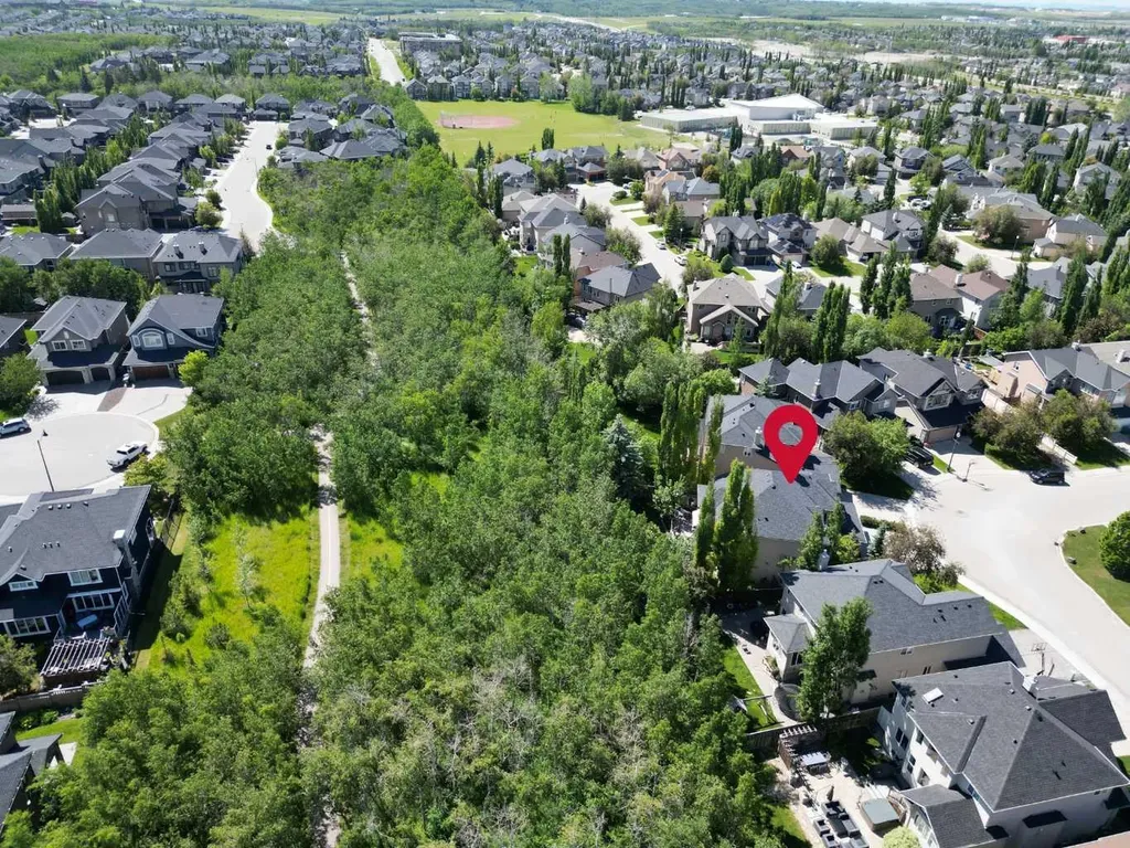 136 Strathlea Place SW Calgary AB T3H 4T6
