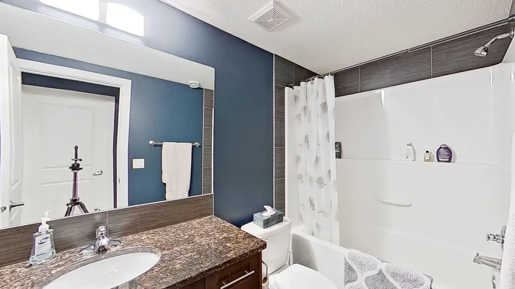 249 18 Avenue NE Calgary AB T2E1N3