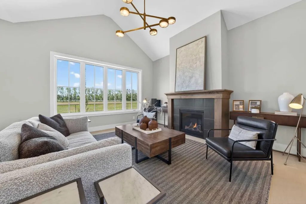 569 Pine Creek Ridge Rural Foothills County AB T1S 3V9