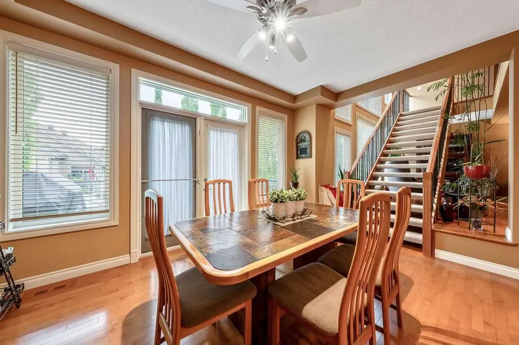 174 Arbour Vista Close NW Calgary AB T3G5P4
