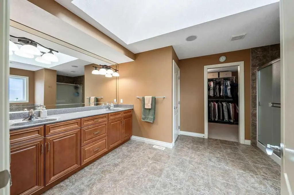 174 Arbour Vista Close NW Calgary AB T3G5P4