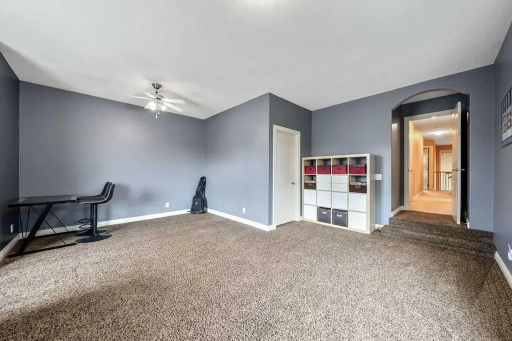 174 Arbour Vista Close NW Calgary AB T3G5P4