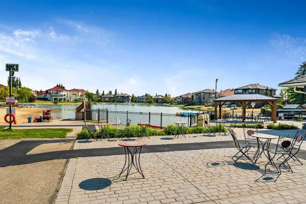 174 Arbour Vista Close NW Calgary AB T3G5P4