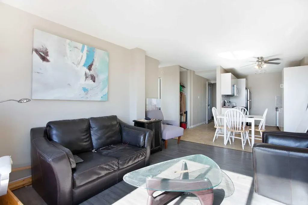 519 17 Avenue SW Calgary AB t2s0a9