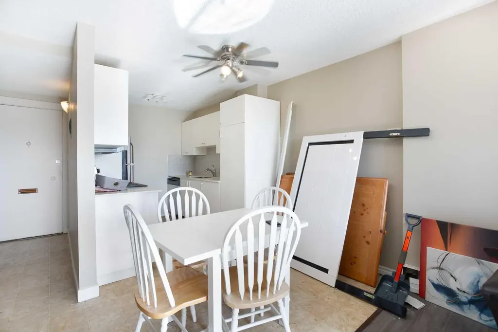 519 17 Avenue SW Calgary AB t2s0a9