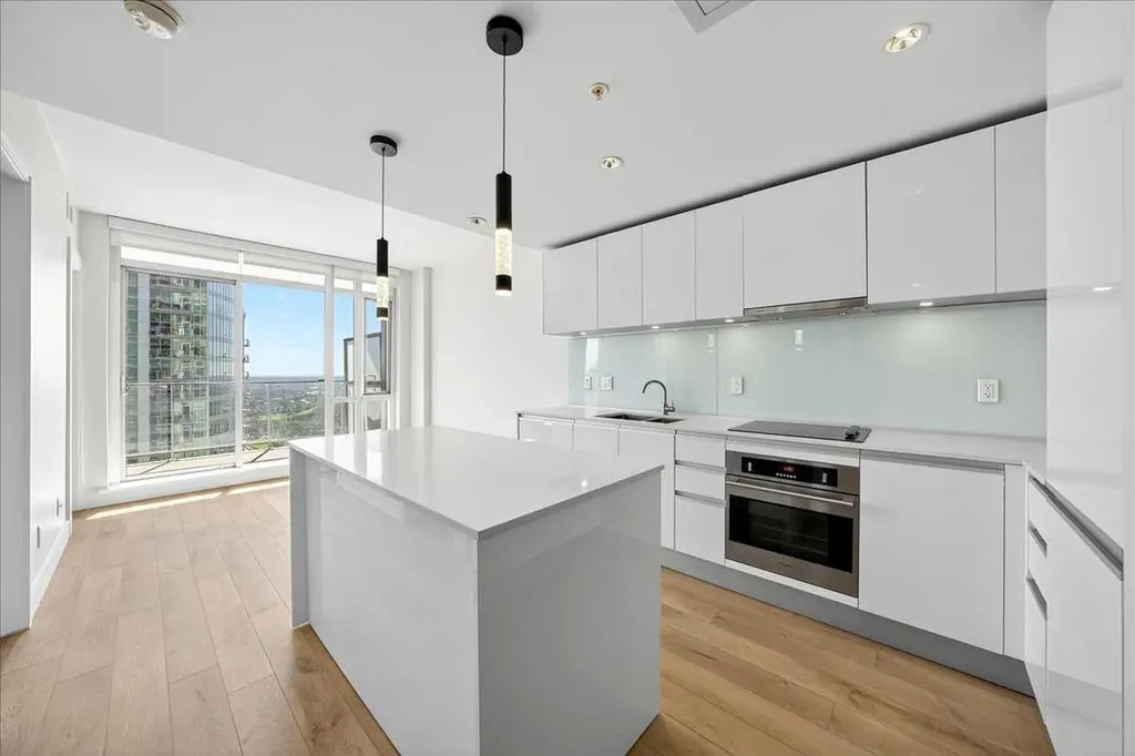1122 3 Street SE Calgary AB T2G 1H7