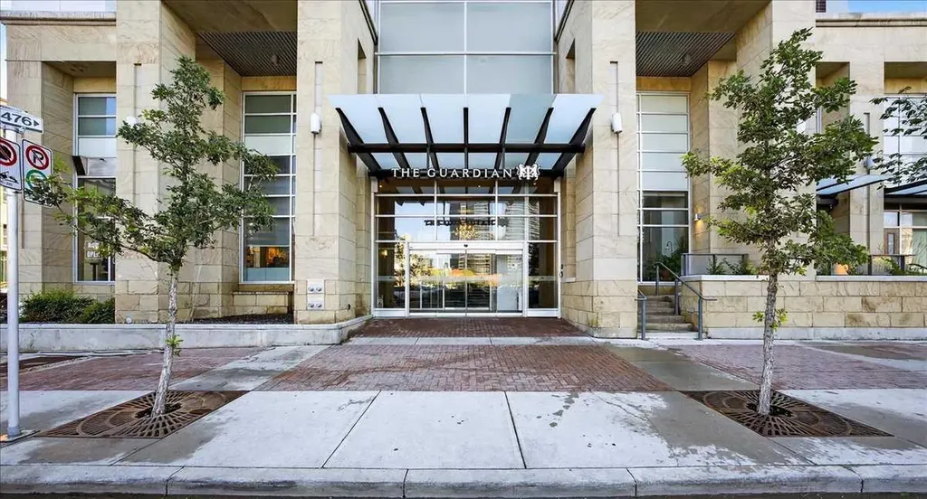1122 3 Street SE Calgary AB T2G 1H7