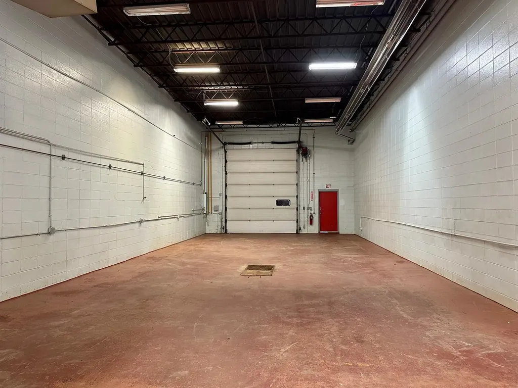 9508 110 Street Grande Prairie AB T8V 5V9