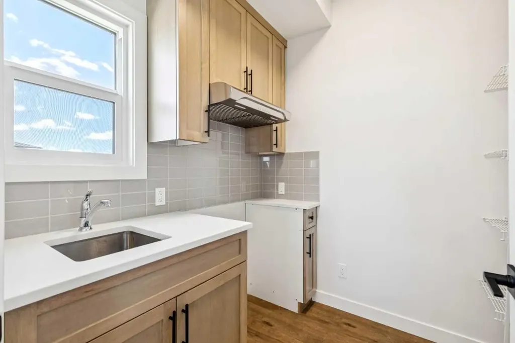 436 Bridgeport Glen Chestermere AB T1X3E1