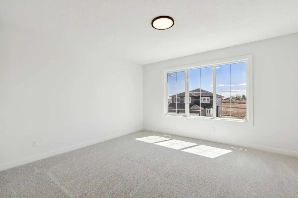 436 Bridgeport Glen Chestermere AB T1X3E1