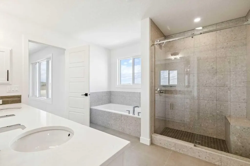 436 Bridgeport Glen Chestermere AB T1X3E1