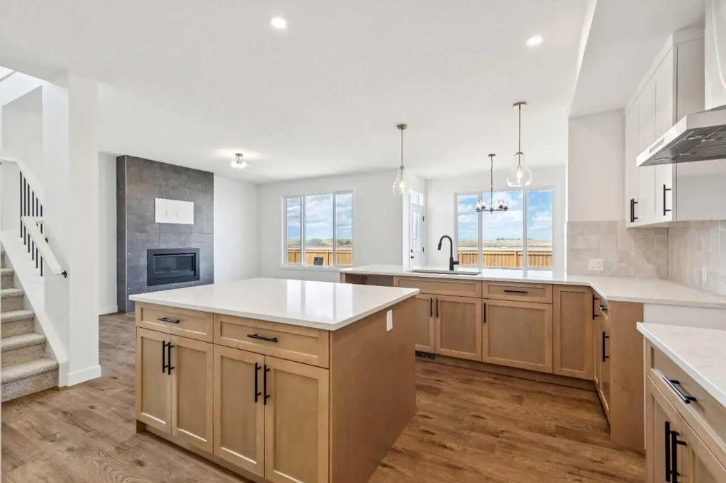 436 Bridgeport Glen Chestermere AB T1X3E1