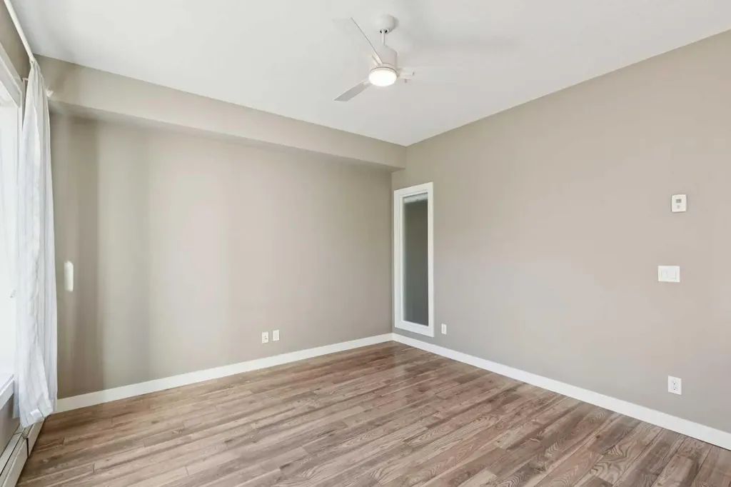 93 34 Avenue SW Calgary AB T2S 3A2