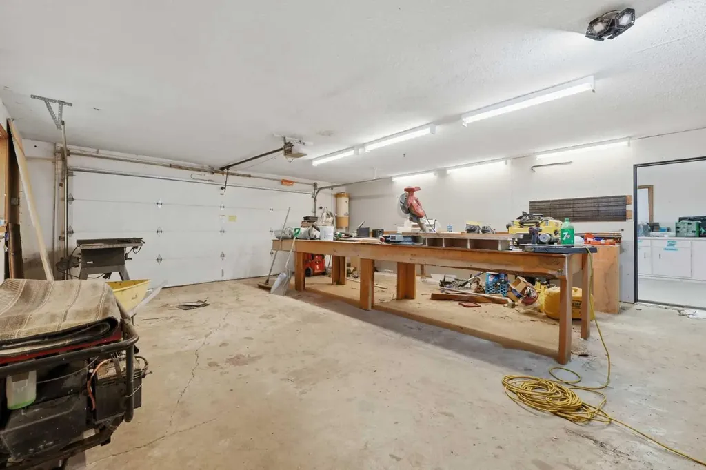265190 Panorama Road Balzac AB T4B 3L5