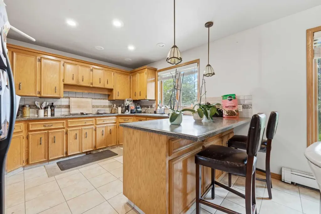 265190 Panorama Road Balzac AB T4B 3L5