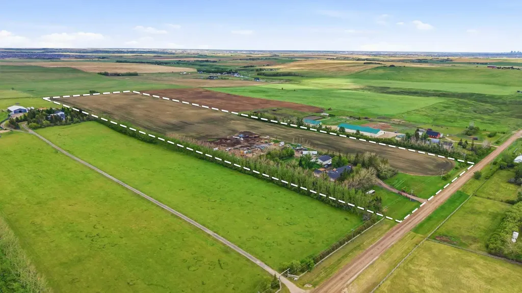 265190 Panorama Road Balzac AB T4B 3L5