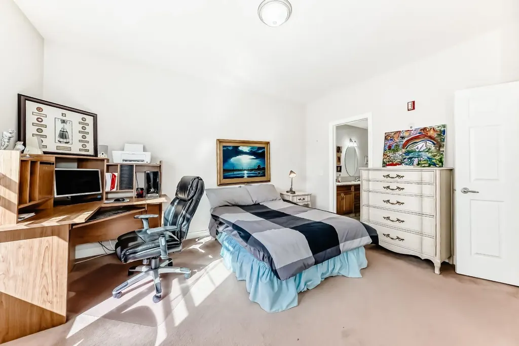 3000 Marda Link SW Calgary AB T2T 6C8