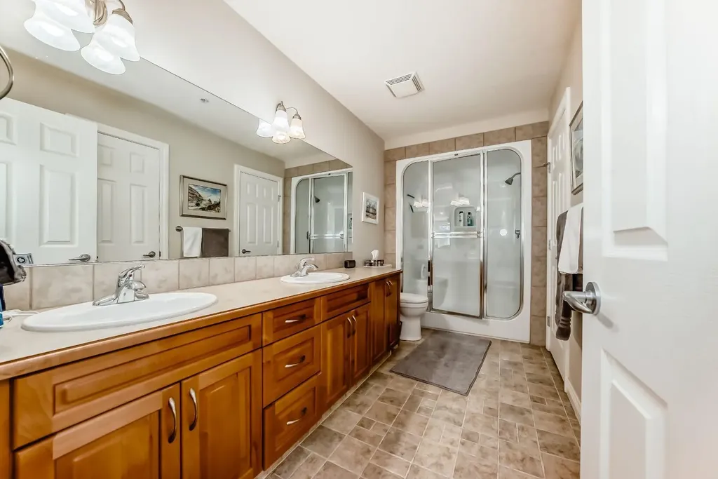 3000 Marda Link SW Calgary AB T2T 6C8