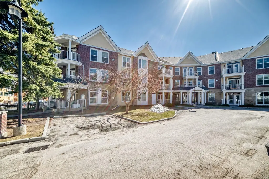 3000 Marda Link SW Calgary AB T2T 6C8
