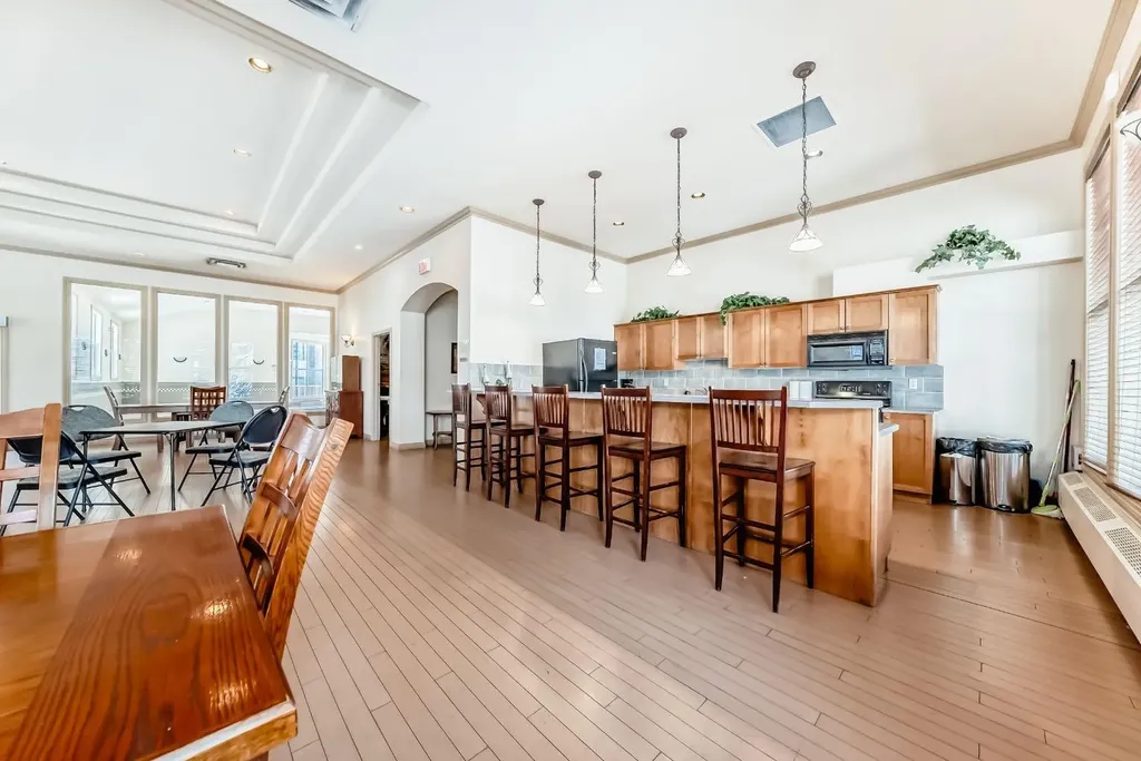 3000 Marda Link SW Calgary AB T2T 6C8