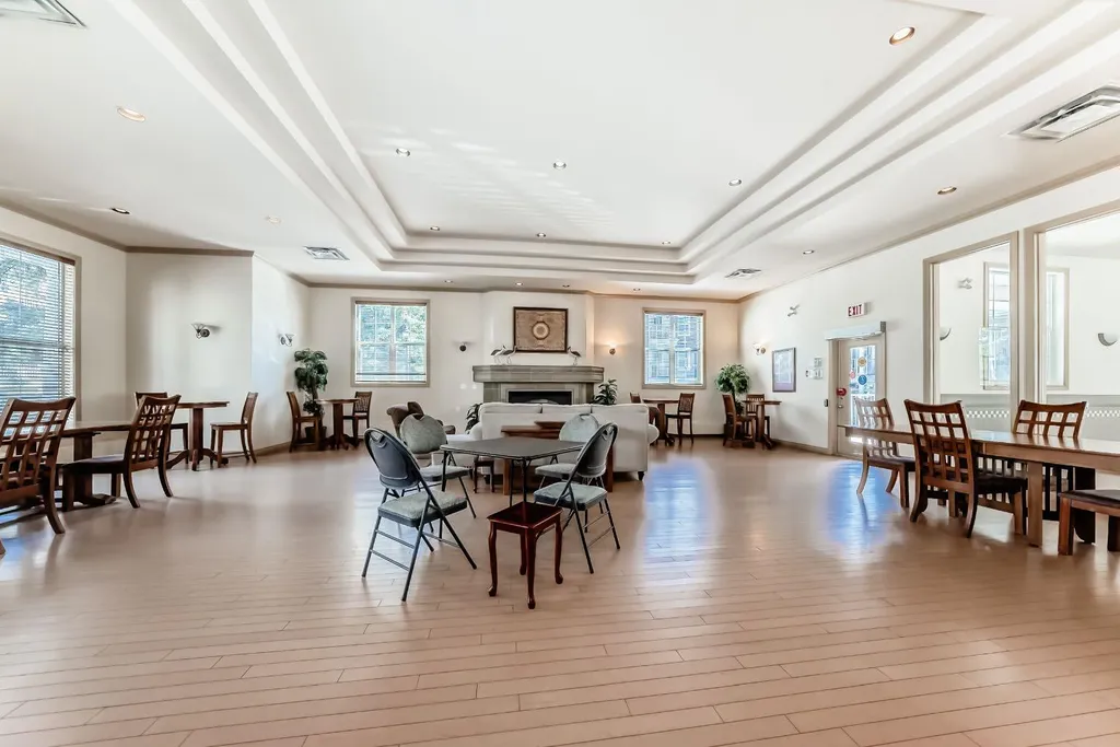 3000 Marda Link SW Calgary AB T2T 6C8