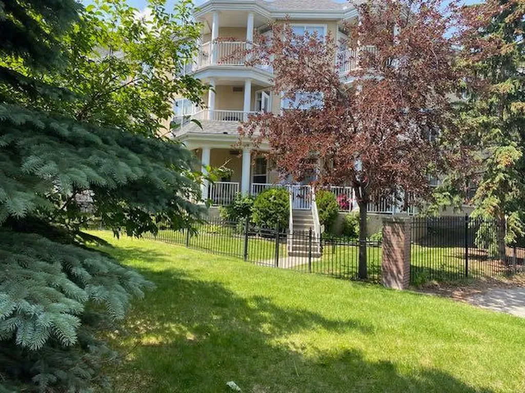 3000 Marda Link SW Calgary AB T2T 6C8