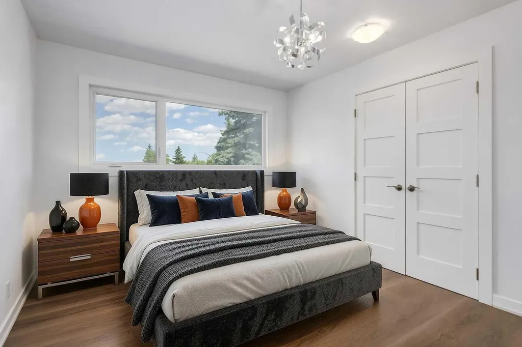 416 Oakhill Place SW Calgary AB T2V 3X6