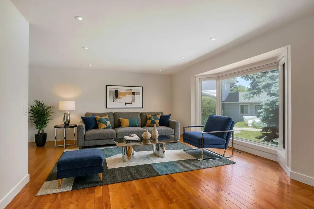 416 Oakhill Place SW Calgary AB T2V 3X6