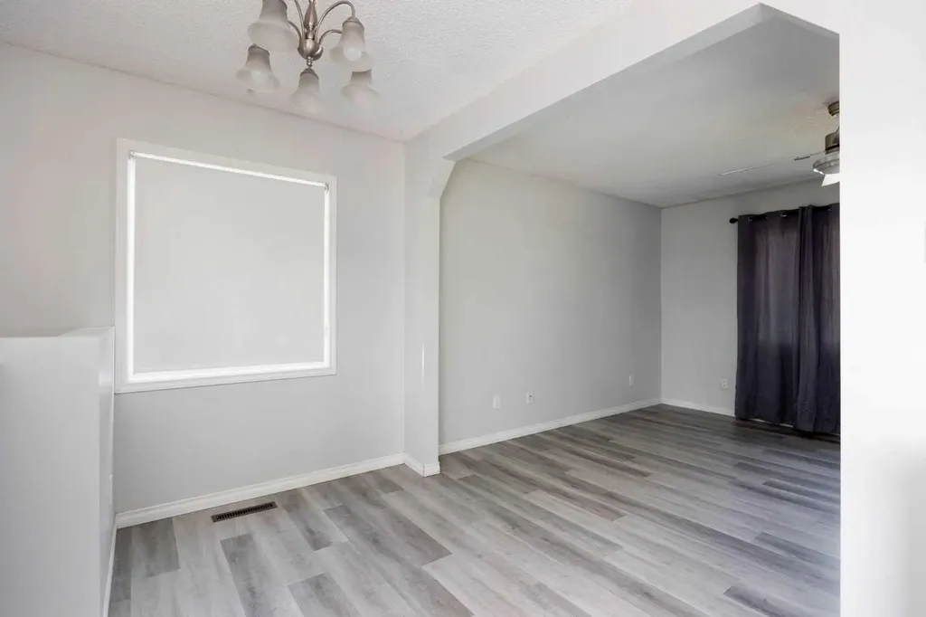 105 Hill Drive Fort Mcmurray AB T9H 2B4