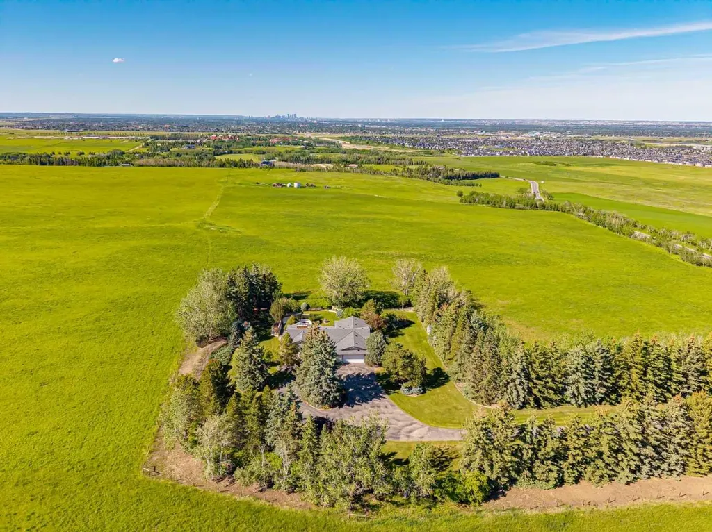 198189 64 Street W Rural Foothills County AB T1S0R6