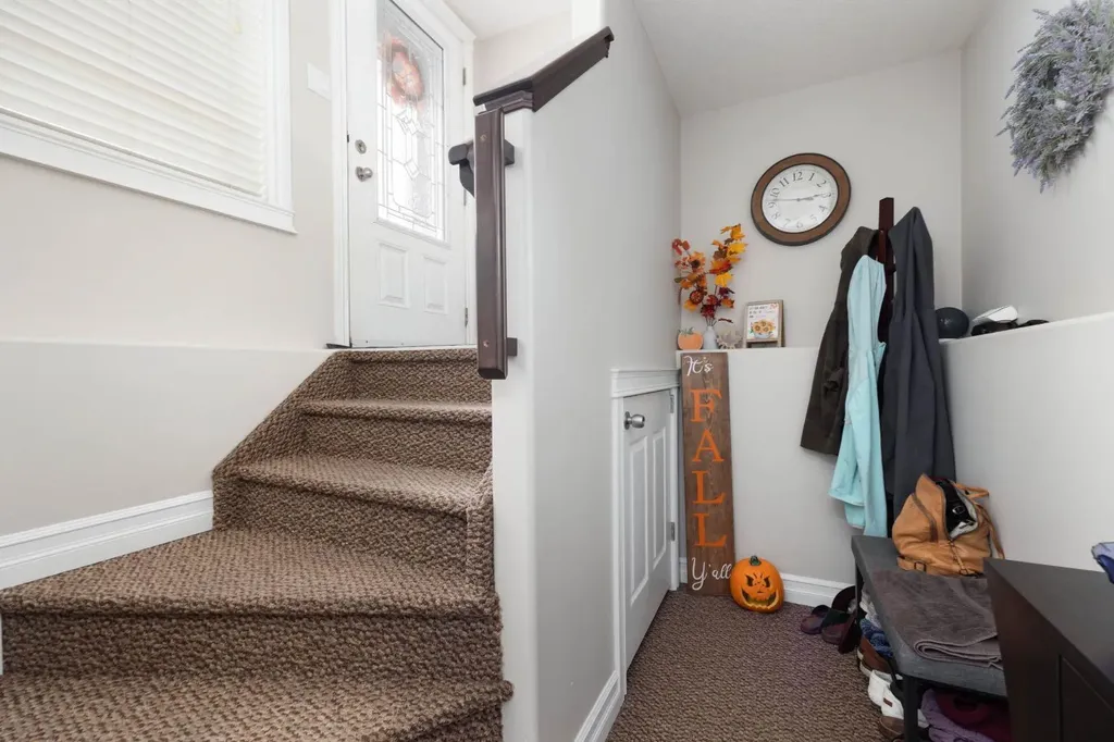 180 Mountain Avens Crescent Fort Mcmurray AB T9K 1Y1