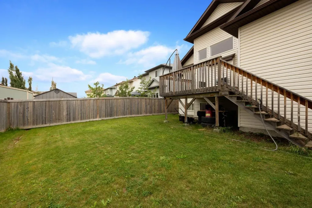 180 Mountain Avens Crescent Fort Mcmurray AB T9K 1Y1