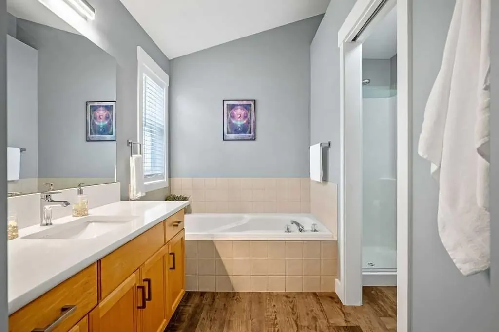 43 Cimarron Park Green Okotoks AB T1S 2K2