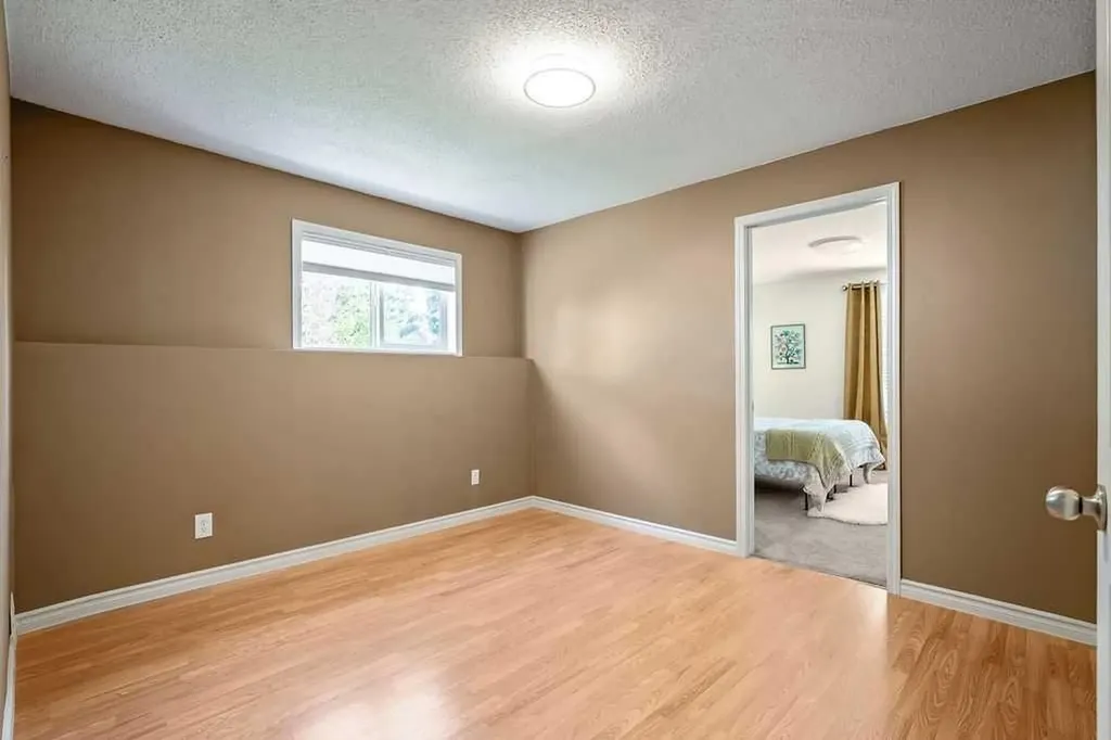 43 Cimarron Park Green Okotoks AB T1S 2K2